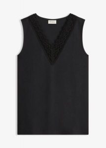 Top z koronką. Czarne topy bonprix, bez wzorów, z koronki, eleganckie, bez kołnierzyka, bez ramiączek. Za 54,99 zł.