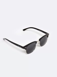 Okulary przeciwsłoneczne unisex czarne Kolen 906. Czarne okulary przeciwsłoneczne Big Star. W wyprzedaży za 69,99 zł.