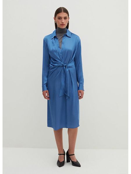 STEFANEL Sukienka w kolorze błękitnym rozmiar: 38. Niebieskie sukienki Stefanel, bez wzorów, z wiskozy, bez kołnierzyka, bez ramiączek, midi. Za 117,73 zł.