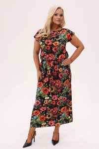 Czarna sukienka MAKOVSKA MAXI w maki i polne kwiaty PLUS SIZE XXL OVERSIZE. Czarne sukienki Moda Size Plus Iwanek, do pracy, na lato, l, bez wzorów, z dzianiny, biznesowe, bez kołnierzyka, plus size, bez ramiączek, maxi, oversize. Za 319,90 zł.
