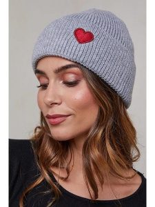 Soft Cashmere Czapka w kolorze szarym rozmiar: onesize. Szare czapki Soft Cashmere, bez wzorów, z kaszmiru. Za 110,55 zł.