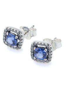 Pandora Srebrne kolczyki-wkrętki z cyrkoniami i i kryształami rozmiar: onesize. Niebieskie kolczyki Pandora, z cyrkonią, srebrne. Za 309,65 zł.