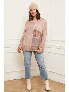 Curvy Lady Koszulka w kolorze jasnoróżowym rozmiar: 44/46. Różowe bluzki Curvy Lady, bez wzorów, z koronki, klasyczne, z asymetrycznym kołnierzem, bez ramiączek. Za 156,98 zł.