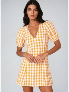 Monki Sukienka w kolorze pomarańczowo-białym rozmiar: 34. Białe sukienki Monki, bez wzorów, z bawełny, bez kołnierzyka, bez ramiączek, mini. Za 43,99 zł.