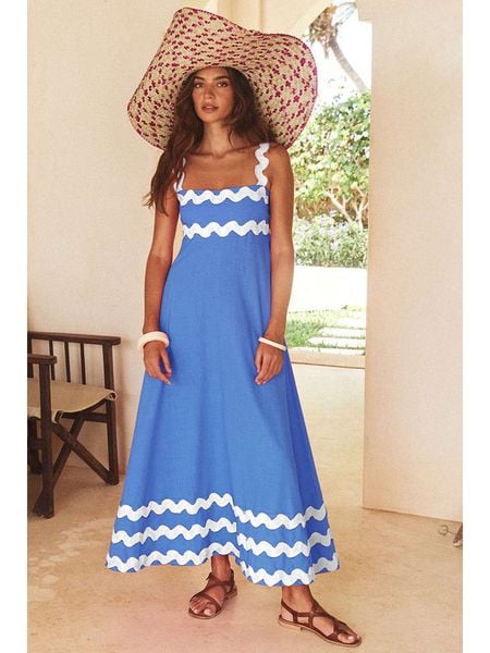 Tazga Sukienka w kolorze niebiesko-białym rozmiar: 40. Niebieskie sukienki Tazga, bez wzorów, bez kołnierzyka, bez ramiączek, maxi. Za 135,17 zł.