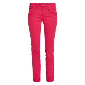 S.Oliver Jeansy Damskie 36/32 Burgund. Jeansy marki s.Oliver. W wyprzedaży za 163,00 zł.