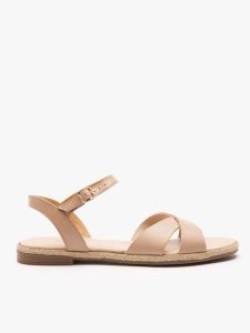 Beżowe sandały ze skóry licowej. Brązowe sandały Ryłko, bez wzorów, ze skóry, z okrągłym noskiem, bez obcasa, na obcasie, bez zapięcia. Za 299,99 zł.