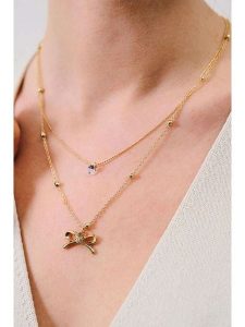 Heliophilia Naszyjnik z elementami ozdobnymi rozmiar: onesize. Naszyjniki Heliophilia, z cyrkonią, metalowe. Za 95,46 zł.