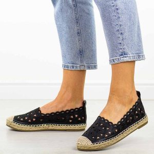 Czarne espadryle damskie, półbuty Potocki 16348. Czarne espadryle POTOCKI, bez wzorów, ze skóry, bez obcasa. Za 119,00 zł.