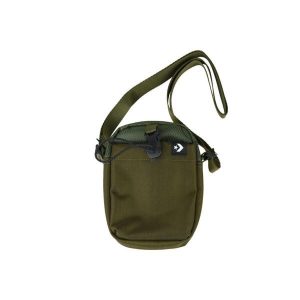 Saszetka na ramię Converse Comms Pouch 1,5 L. Zielone nerki i saszetki Converse, bez wzorów, z materiału. Za 59,99 zł.