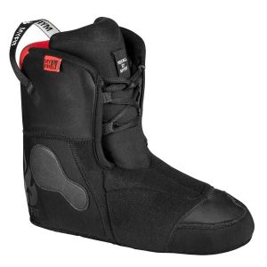 Klapki do jazdy na rolkach Myfit Recall Dual Fit Liner. Czarne klapki MYFIT, bez wzorów, z hardshellu, bez obcasa. Za 392,50 zł.