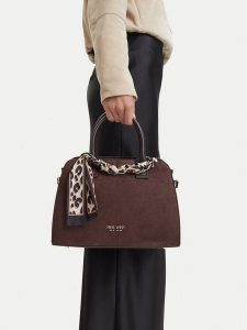Nine West Torebka CEO-HELLESA-LDA9422 Brązowy ciemny. Brązowe kuferki Nine West, bez wzorów, ze skóry, bez dodatków. Za 279,99 zł.