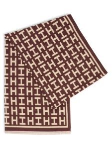 Marie Lund Szalik Kobiety wiskoza brązowy|beżowy, ONE SIZE. Brązowe szaliki Marie Lund, bez wzorów, z wiskozy. Za 99,95 zł.