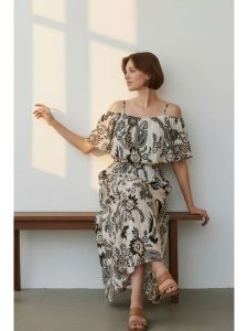 William de Faye Sukienka w kolorze biało-czarnym rozmiar: 40. Czarne sukienki William de Faye, bez wzorów, bez kołnierzyka, bez ramiączek, maxi. Za 143,99 zł.