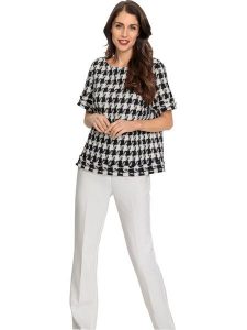 Heine Bluzka w kolorze kremowo-czarnym rozmiar: 48. Brązowe bluzki Heine, bez wzorów, bez kołnierzyka, bez ramiączek. Za 56,99 zł.