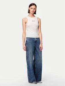Pieces Top Mikka 17152323 Biały Regular Fit. Białe topy Pieces, l, bez wzorów, z bawełny, bez kołnierzyka, bez ramiączek. Za 89,99 zł.