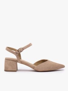 Taupe czółenka bez pięty slingback na słupku. Brązowe czółenka Ryłko, bez wzorów, z gumy, bez obcasa, na obcasie, bez zapięcia. Za 379,99 zł.