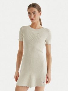 Calvin Klein Jeans Sukienka dzianinowa LV047F325G Beżowy Slim Fit. Brązowe kombinezony Calvin Klein Jeans, l, bez wzorów, z bawełny, bez kołnierzyka, bez ramiączek. Za 489,99 zł.