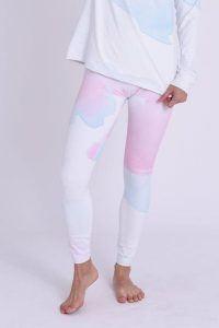 Damskie legginsy termoaktywne Watercolour. Niebieskie legginsy OOSC, bez wzorów, z materiału, długie. Za 269,99 zł.