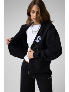 Guess Jeans Bluza 184165 Czarny Classic Fit. Czarne bluzy Guess Jeans, xl, z aplikacjami, z jeansu, bez kaptura. Za 389,99 zł.