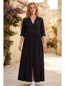 SOULSHAE Sukienka w kolorze czarnym rozmiar: L/XL. Czarne sukienki SOULSHAE, l, bez wzorów, bez kołnierzyka, bez ramiączek, maxi. Za 149,95 zł.