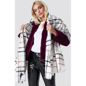 MANGO Szalik Lines - White. Białe szaliki marki Mango, z materiału. Za 108,95 zł.