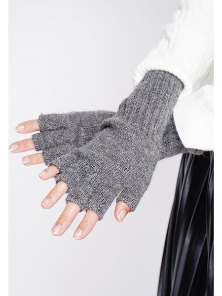 ASSUILI Rękawiczki w kolorze szarym rozmiar: onesize. Szare rękawiczki Assuili, bez wzorów, z materiału. Za 113,10 zł.