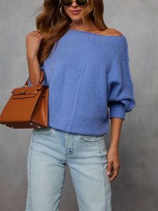Milan Kiss Sweter w kolorze niebieskim rozmiar: S. Niebieskie swetry oversize Milan Kiss, s, bez wzorów, z bawełny, bez ramiączek. Za 179,64 zł.