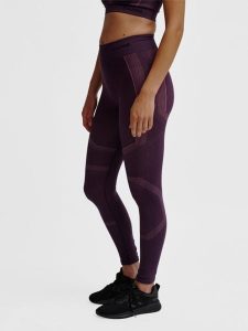 Legginsy damskie Hummel hmlMT. Czerwone legginsy Hummel, bez wzorów, z materiału. Za 212,50 zł.