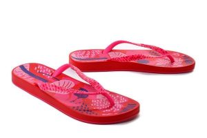 IPANEMA Anat Nature VII Fem 83325 red/pink, klapki japonki damskie. Czerwone klapki Ipanema, bez wzorów, bez obcasa. Za 45,00 zł.