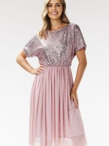 Sukienka Model A689 Pink - awama. Różowe sukienki Awama, na karnawał, l, bez wzorów, z elastanu, eleganckie, bez kołnierzyka, bez ramiączek, midi. Za 356,58 zł.