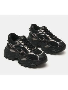 Steve Madden Sneakersy w kolorze czarnym rozmiar: 40. Czarne trampki Steve Madden, bez wzorów, bez zapięcia. Za 284,95 zł.