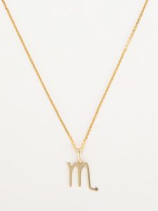 OR ÉCLAT Złota zawieszka "Scorpion" rozmiar: onesize. Żółte zawieszki OR ÉCLAT, złote. Za 295,99 zł.