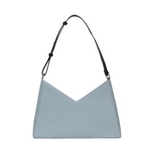 Torebka Jenny Fairy. Niebieskie torebki klasyczne Jenny Fairy, bez wzorów, bez dodatków. Za 119,99 zł.