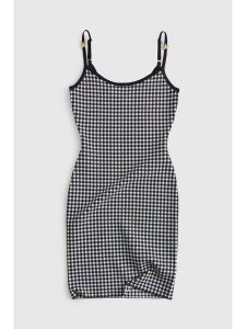 Guess Sukienka codzienna 182718 Czarny Classic Fit. Czarne kombinezony Guess, xs, z aplikacjami, bez kołnierzyka, bez ramiączek. Za 434,99 zł.
