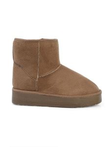 Trendyol Botki zimowe w kolorze jasnobrązowym rozmiar: 40. Brązowe botki Trendyol, na zimę, bez wzorów, bez obcasa, bez zapięcia. Za 165,99 zł.