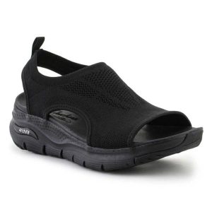 Sandały Skechers City Catch W 119236-BBK czarne. Czarne sandały bez wzorów, z gumy, bez obcasa, bez zapięcia. Za 408,30 zł.