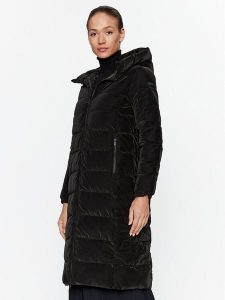 CMP Płaszcz zimowy 33K3726 Czarny Regular Fit. Czarne płaszcze CMP, na zimę, bez wzorów, z syntetyku, bez kaptura. Za 599,99 zł.