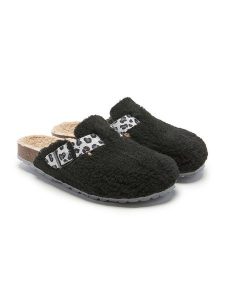 Billowy Kapcie w kolorze czarnym rozmiar: 40. Czarne kapcie Billowy, bez wzorów. Za 149,95 zł.