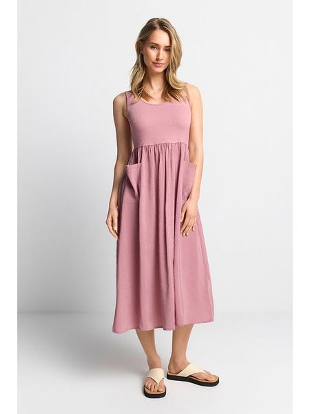 Rich & Royal Sukienka w kolorze różowym rozmiar: XL. Różowe sukienki Rich & Royal, xl, bez wzorów, bez kołnierzyka, bez ramiączek, midi. Za 196,70 zł.