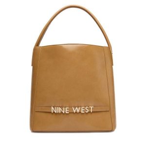 Torebka Nine West. Brązowe torebki klasyczne Nine West, bez wzorów, bez dodatków. Za 329,99 zł.