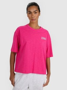4F T-shirt oversize z nadrukiem damski - różowy XS. Czerwone t-shirty 4f, xl, bez wzorów, z bawełny, bez kołnierzyka, bez ramiączek. W wyprzedaży za 29,99 zł.