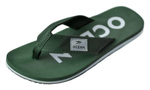 Japonki plażowe Madsea Flip flop. Zielone klapki MADSEA, bez wzorów, z tworzywa sztucznego, bez obcasa. Za 52,11 zł.