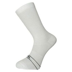 Skarpetki Rafalsocks Rafal Gineste. Białe skarpetki RAFALSOCKS, bez wzorów. Za 111,50 zł.