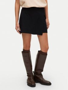 Vero Moda Spódnico-szorty Melina 10332054 Czarny Loose Fit. Czarne szorty Vero Moda, bez wzorów, z materiału. Za 89,99 zł.