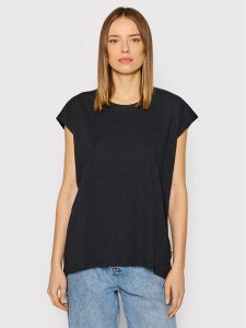 Noisy May T-Shirt Mathilde 27002573 Czarny Oversize. Czarne t-shirty Noisy may, l, bez wzorów, z syntetyku, bez kołnierzyka, bez ramiączek. Za 49,99 zł.