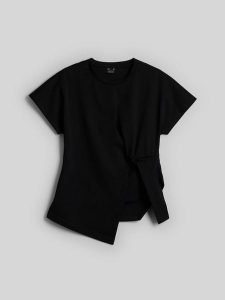 4F T-shirt slim z marszczeniem damski - czarny XS. Czarne t-shirty 4f, m, bez wzorów, z dzianiny, bez kołnierzyka, bez ramiączek. Za 89,99 zł.