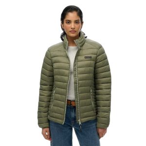 Damska kurtka puchowa Superdry Fuji Lite Padded. Zielone kurtki Superdry, bez wzorów, z puchu, bez kaptura. W wyprzedaży za 326,00 zł.