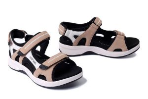 JOSEF SEIBEL 97302 TE380 202 Estelle 02 beige multi, sandały damskie. Brązowe sandały Josef Seibel, bez wzorów, bez obcasa, bez zapięcia. Za 351,92 zł.