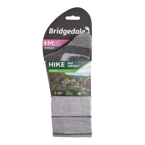 Skarpety do turystyki damskie Bridgedale HIKE MW END BO ORI LD sil L. Szare skarpetki Bridgedale, bez wzorów. Za 98,99 zł.